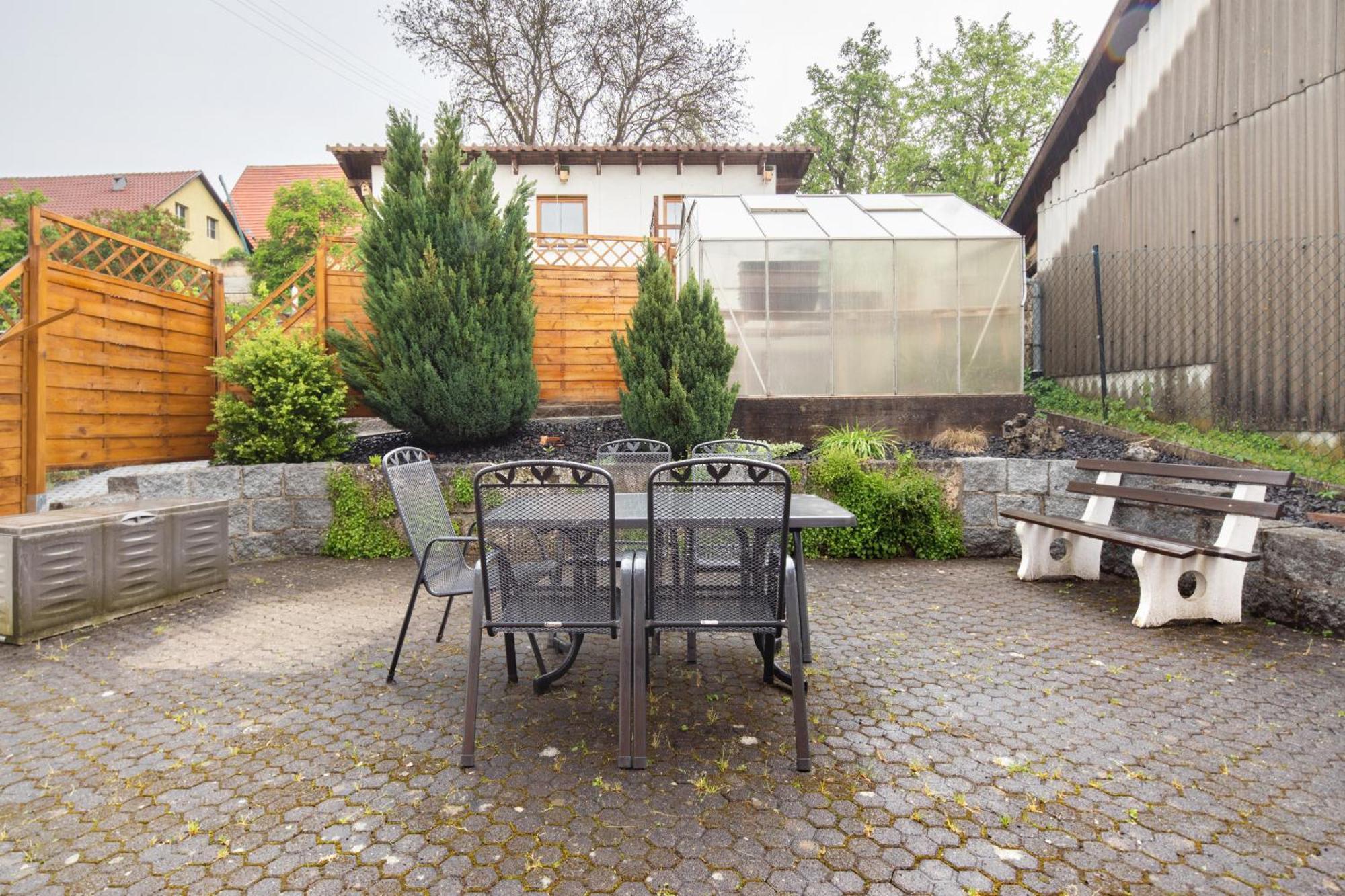 Haus Doris Villa Bad Urach Exterior foto